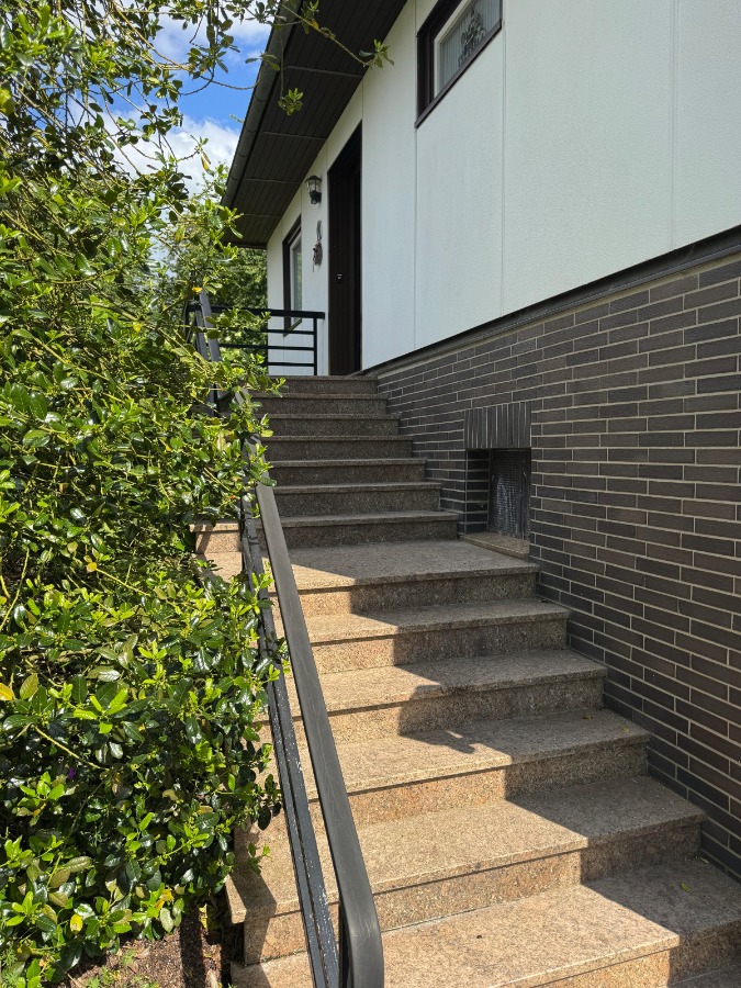 Treppe außen 2